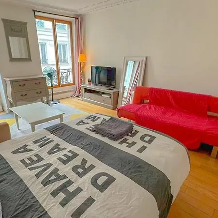 2 Stylish Montorgueil Near Louvre Museum דירה פריז